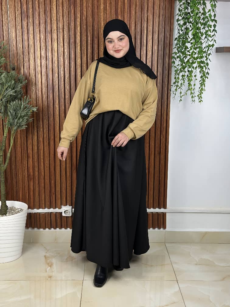 تنورة واسعة أنيقة