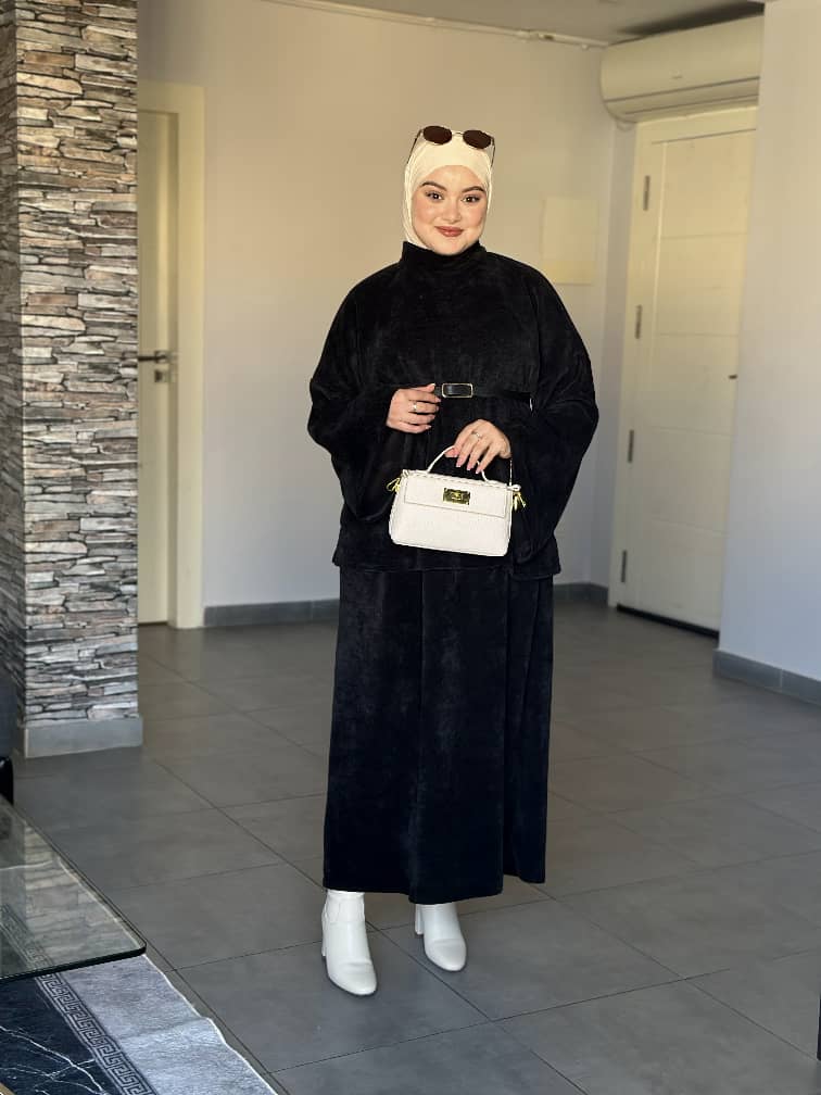 الموديل النسوي الفاخر