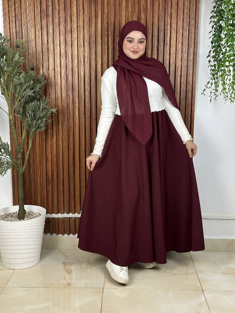 تنورة واسعة أنيقة
